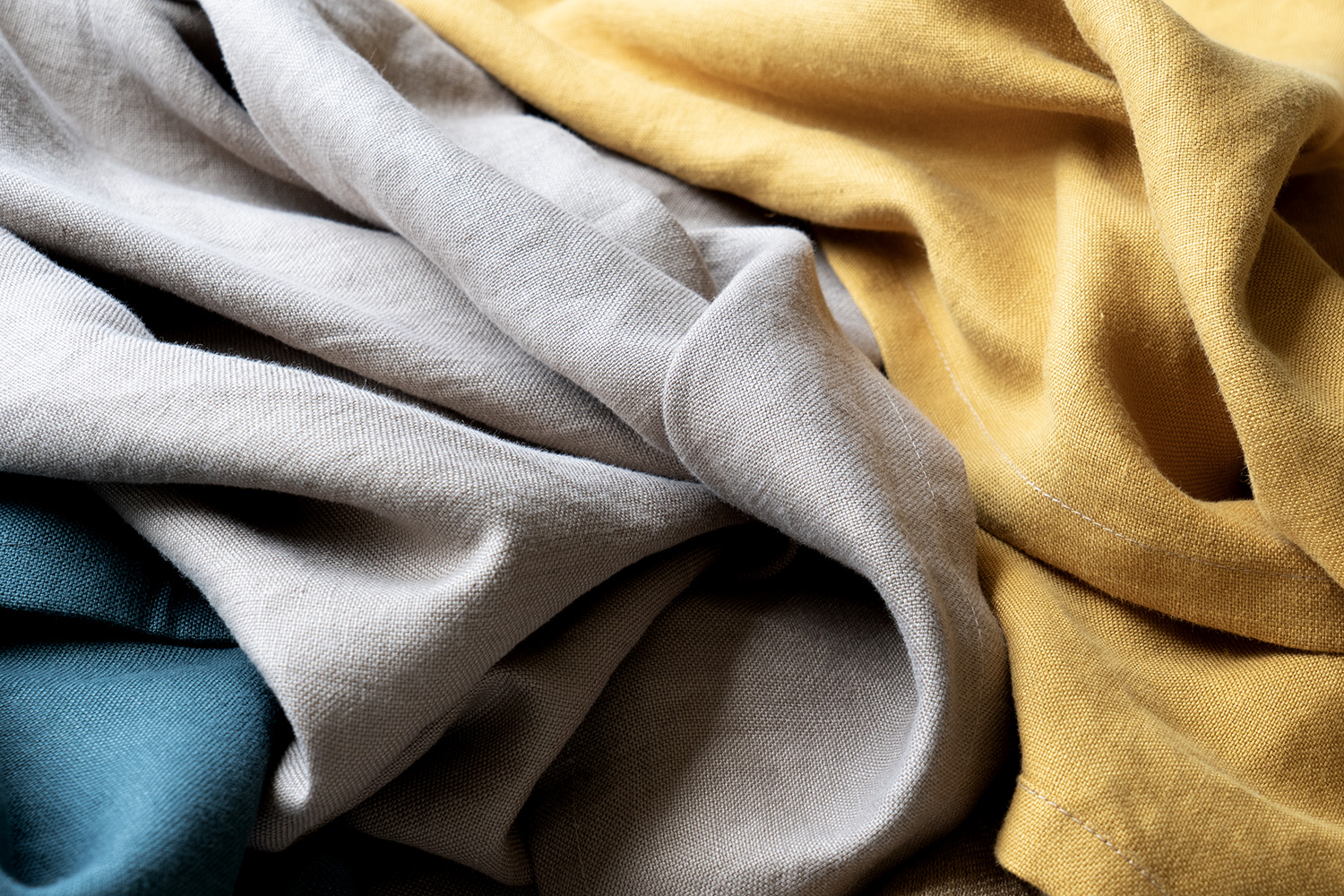 厚手カラーリネン100%の麻マルチカバー