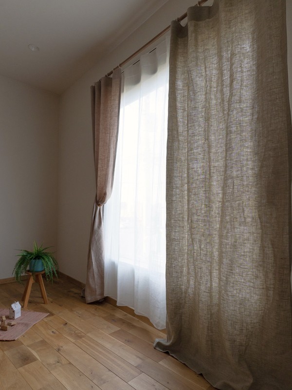 リネンカーテン商品写真_オレンジ色_フラットヒダなし